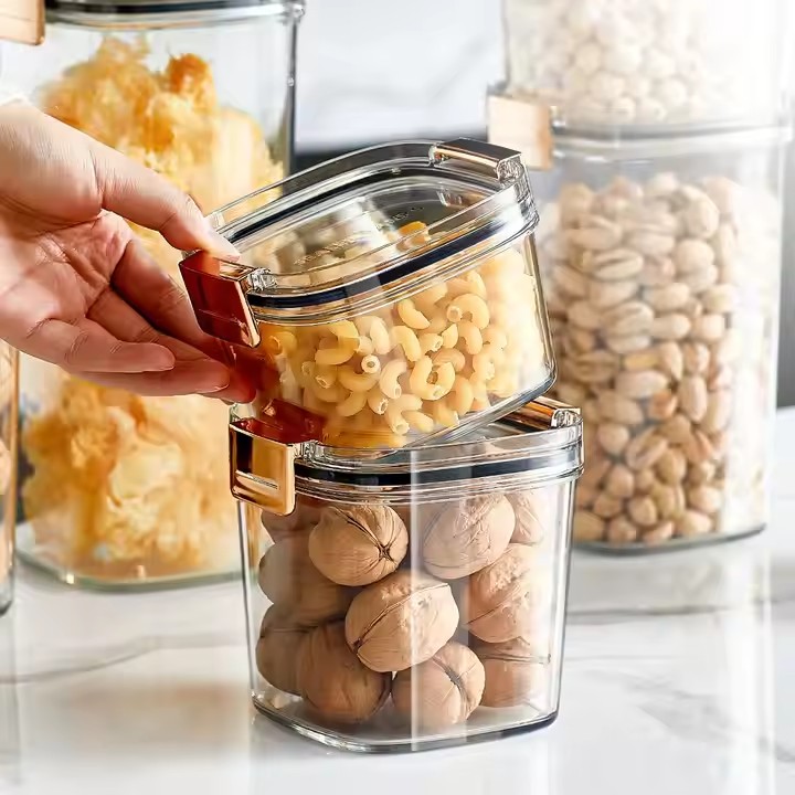 Kitchen Pantry Organization with Lid Sealed Pet Food Storage Can Different Capacity Sealed Grain Cereal and Snack Storage Jars Plastic Stackable Dry Food Cereal Storage Boxes Bin
