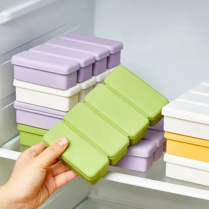 Household 4 Cavity Silicone Ice Cube Molds Tray with Lid DIY Large Ice Cube Maker Heat Resistance Complementary Food Steamed Cake Mold