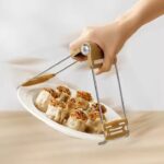 Household Factory Price Folding Bowls Gripper Kitchen Hot Plate Gripper Stainless Steel Pans Holder Tongs