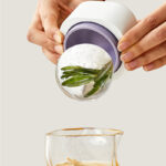 Easy Release Whiskey Ice Ball Maker with lid Silicone ice mold for home bar use Reusable Ice cube Molds BPA Free Silicone Ice Cube Tray