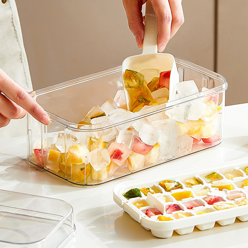 Summer DIY Drinks Whisky Ice Cube Trays with Container Large Capacity storage box Square Ice Cubes Molds Easy Release Press Ice Cold Freezer Maker