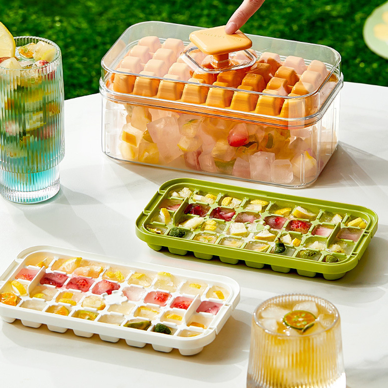 Summer DIY Drinks Whisky Ice Cube Trays with Container Large Capacity storage box Square Ice Cubes Molds Easy Release Press Ice Cold Freezer Maker