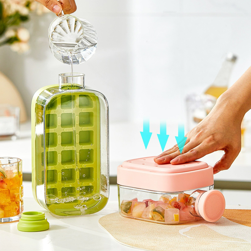 Household Reusable Square Fruit Ice Cube Maker Tray Portable Ice Juice Bottle straw Multi-functional Ice Cube Maker Mold for Freezer With Container