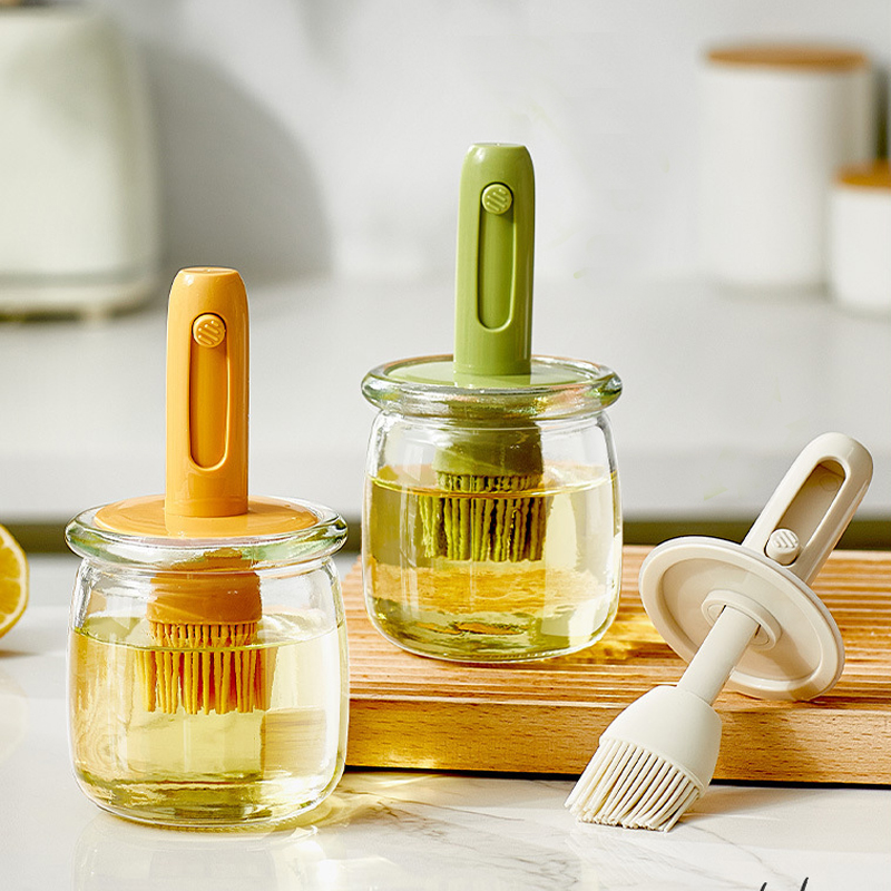 Glass oil bottles with Adjustable Silicone Basting Brush High Resistant Silicone Oil Brush and Bottle set for Barbecue Baking Kitchen edible oil Dispenser bottle