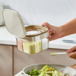 Household 4 compartment Condiment Bottle Plastic Clear Sealed Salt shaker jar spice box Salt Pepper Sugar Container Sealed Seasoning canister