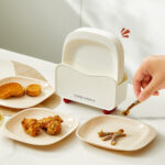 Table scraping dish plastic Fruit plates Party Cake Dessert plate set Kitchen Food-Grade PP Material Plastic Snack Plate Set with Storage Case