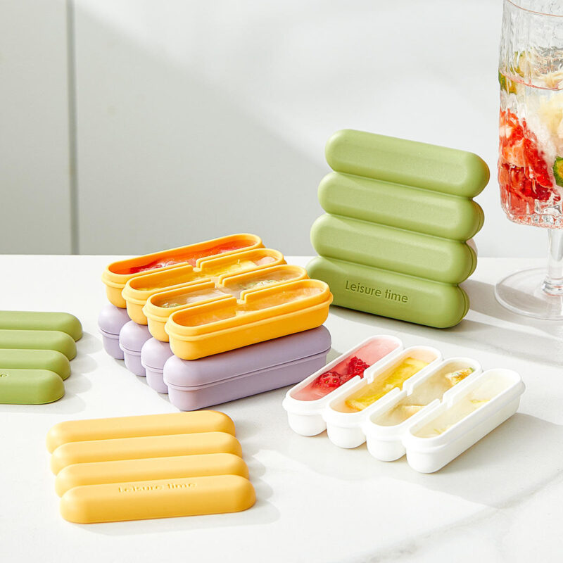Reusable Silicone Ice Cube Stick maker for Whiskey Easy Release Ice Stick Freezer makers with Lid 4 Cavity Ice Cream Freezer Cube Tray
