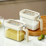 kitchen Transparent Seasoning Jars for cooking Glass salt container bottle 600ml Food Herb Storage Containers Moisture-Proof Pepper Salt Storage jar